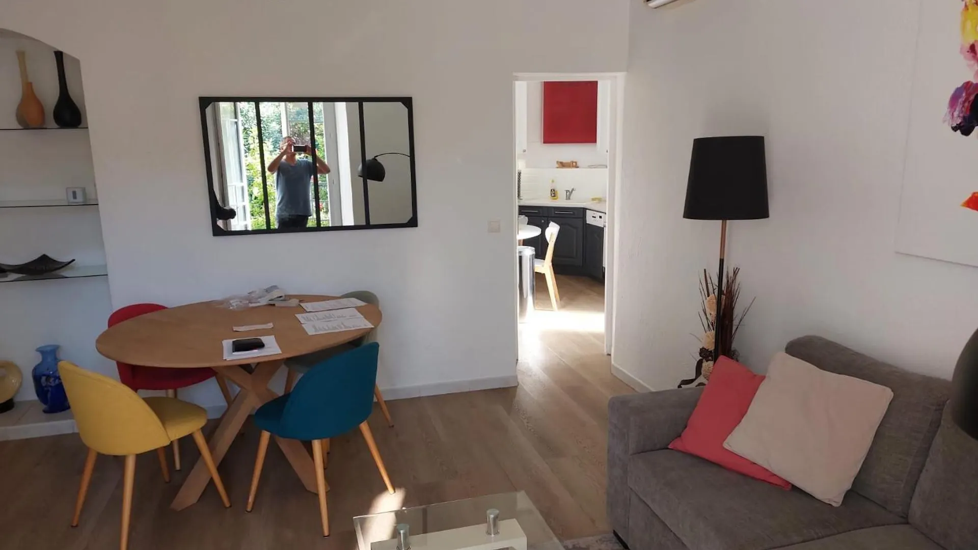 Magnifique 2 Pieces Centre Parking Jardin